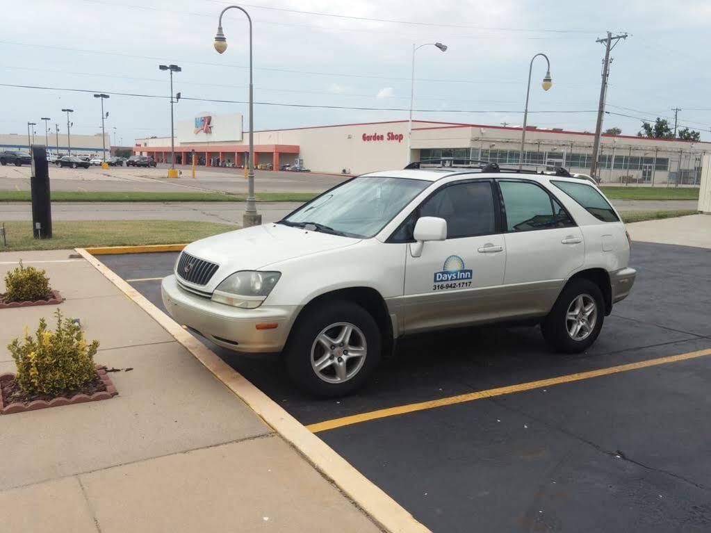 Days Inn By Wyndham Wichita West Near Airport Bagian luar foto